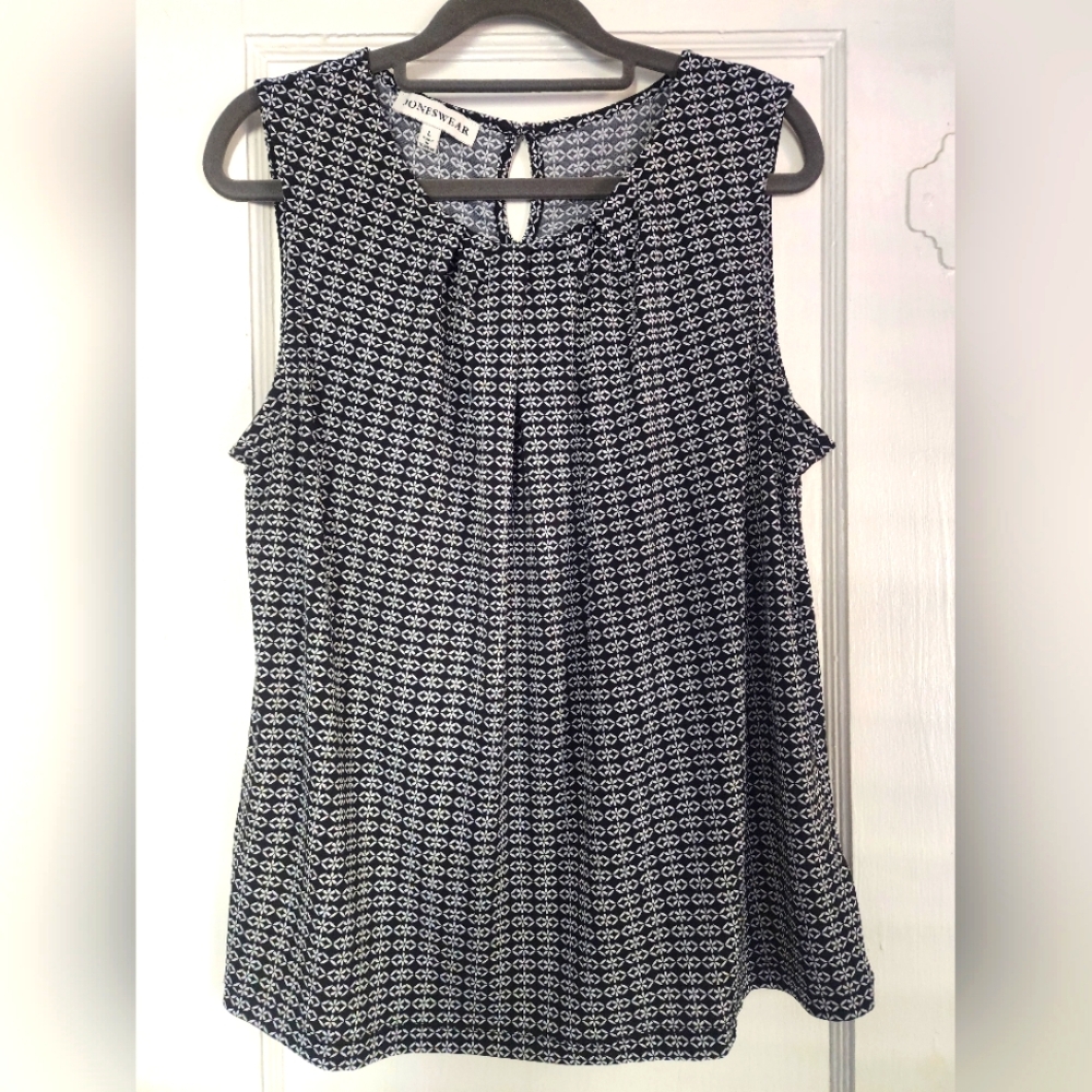 Sleeveless Dress Top